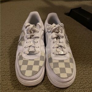 Nike White and Gray Checkered Sneakers